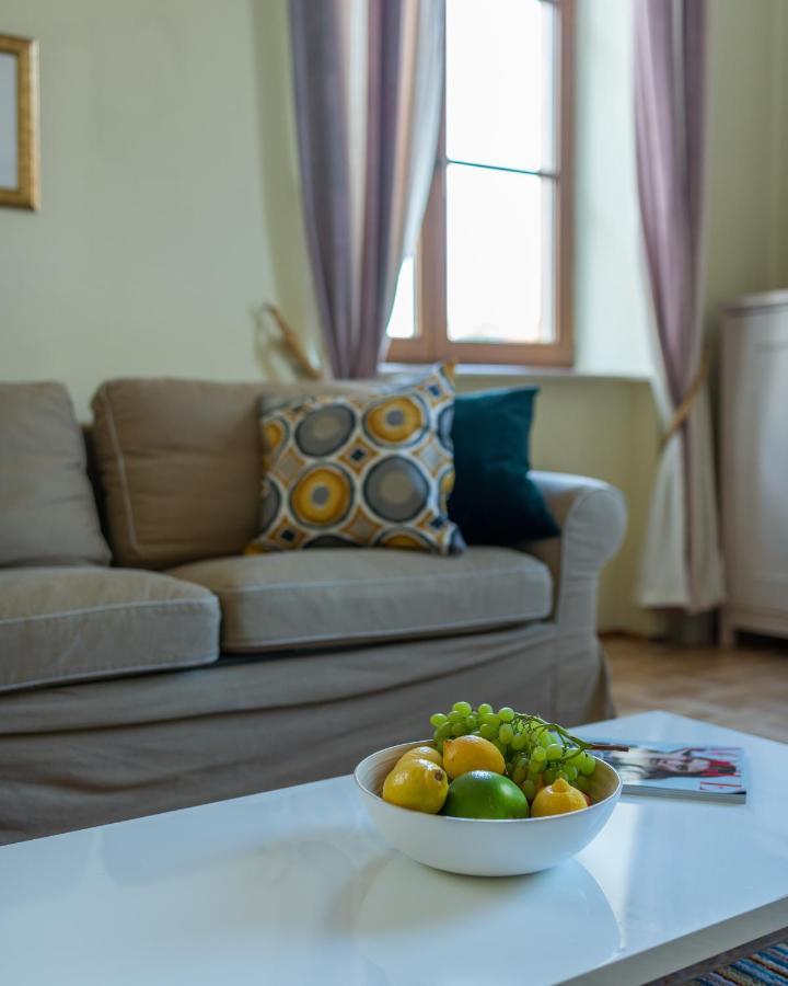 Two Bedroom Apartment For 6 People Warsaw Exterior photo