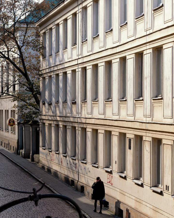 Two Bedroom Apartment For 6 People Warsaw Exterior photo
